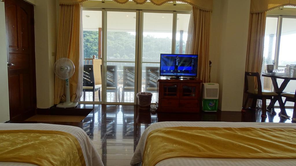 Emoonten Homestay Sanzhi Ngoại thất bức ảnh